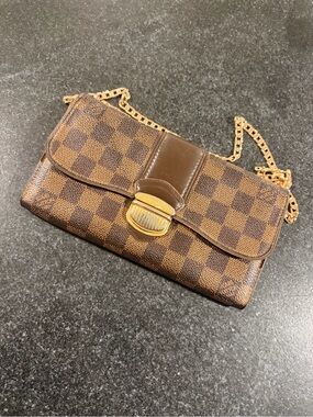 Louis Vuitton Brown Damier wallet with Gold Hardware
